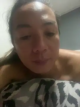 Snapshot of Asian_Liezly18 chatting on 22, 4, 2026 Asian Liezly18 online show from 22, 4, 2026