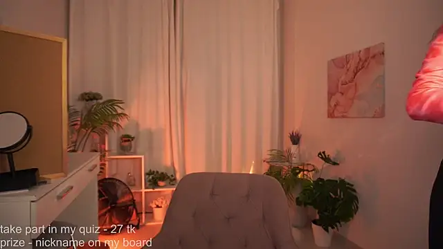 BettyMarlowe online show from 25, 6, 2026