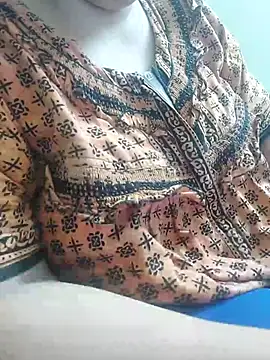 Snapshot of Call_Honey chatting on 2, 6, 2026 Call Honey online show from 2, 6, 2026