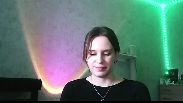 Snapshot of shy_Miracle chatting on 3, 7, 2026 shy Miracle online show from 3, 7, 2026