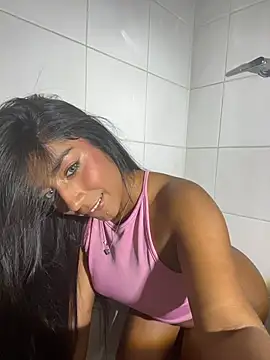 Snapshot of SaryJonex chatting on 28, 4, 2026 SaryJonex online show from 28, 4, 2026