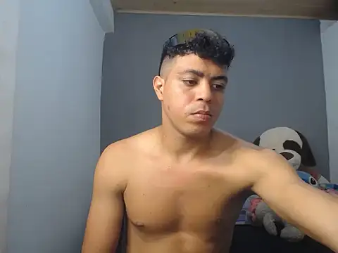 Snapshot of axelnoirx chatting on 24, 4, 2026 axelnoirx online show from 24, 4, 2026