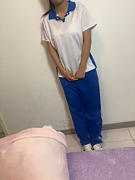 Snapshot of yiyibbo chatting on 22, 4, 2026 yiyibbo online show from 22, 4, 2026