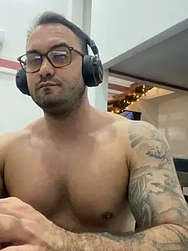 Snapshot of Nicanor_21 chatting on 25, 4, 2026 Nicanor 21 online show from 25, 4, 2026