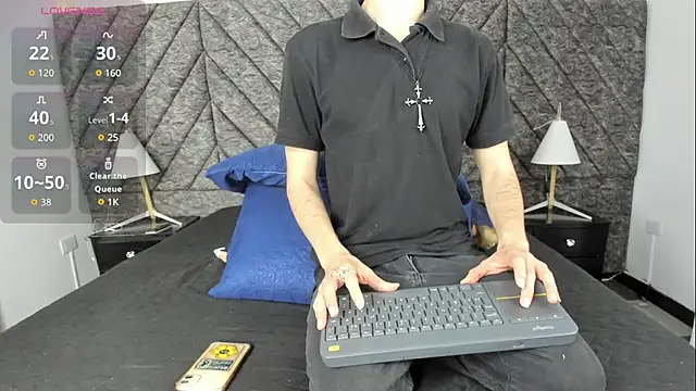 Snapshot of DemonFoxx chatting on 9, 6, 2026 DemonFoxx online show from 9, 6, 2026