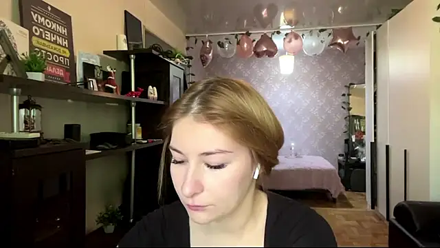 Snapshot of fereyka chatting on 29, 4, 2026 fereyka online show from 29, 4, 2026