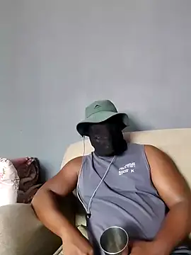 Snapshot of Mrsucksex26 chatting on 27, 4, 2026 Mrsucksex26 online show from 27, 4, 2026