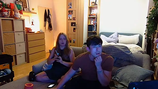 Snapshot of Goldensummar chatting on 22, 4, 2026 Goldensummar online show from 22, 4, 2026