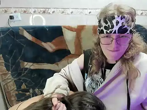 Snapshot of Jinnbooky chatting on 25, 4, 2026 Jinnbooky online show from 25, 4, 2026