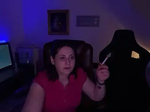 Snapshot of evelina_danielle chatting on 22, 4, 2026 evelina danielle online show from 22, 4, 2026