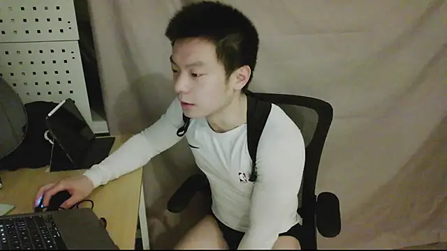 Snapshot of SexyKuikuiTop01 chatting on 26, 4, 2026 SexyKuikuiTop01 online show from 26, 4, 2026