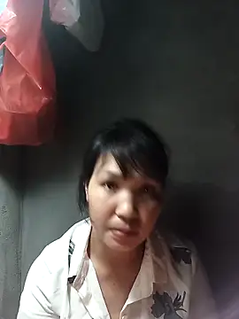 Snapshot of Beola-mi chatting on 23, 4, 2026 Beola-mi online show from 23, 4, 2026