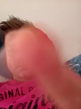 Snapshot of Tomino555 chatting on 23, 4, 2026 Tomino555 online show from 23, 4, 2026