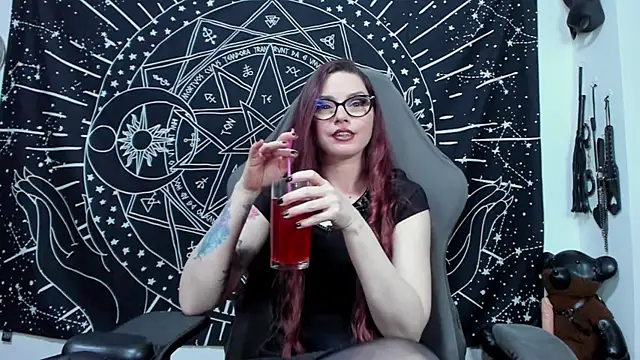 Snapshot of Rebekah_vonKat chatting on 26, 4, 2026 Rebekah vonKat online show from 26, 4, 2026