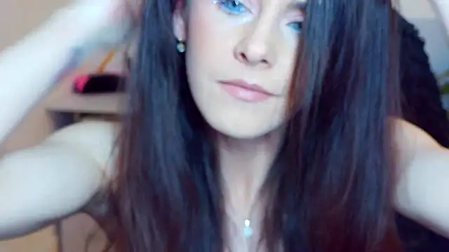 Snapshot of khalessi13 chatting on 27, 4, 2026 khalessi13 online show from 27, 4, 2026