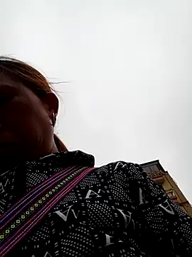 Snapshot of Melari chatting on 24, 4, 2026 Melari online show from 24, 4, 2026