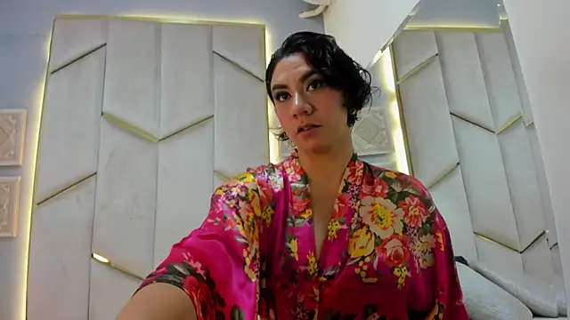 Snapshot of SandyFeral chatting on 24, 4, 2026 SandyFeral online show from 24, 4, 2026