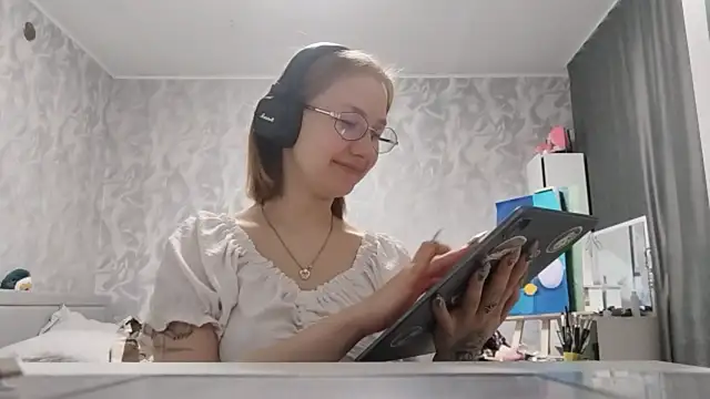 Snapshot of MyungWormington chatting on 25, 4, 2026 MyungWormington online show from 25, 4, 2026