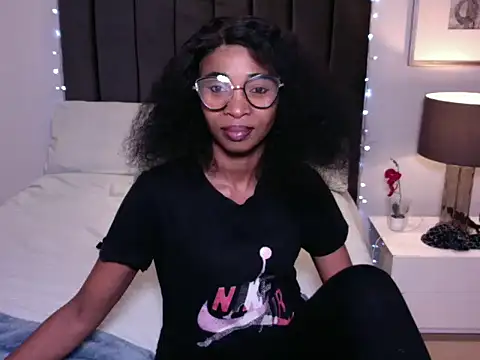 Snapshot of Miss-Erotic-Narcotic chatting on 23, 4, 2026 Miss-Erotic-Narcotic online show from 23, 4, 2026