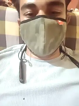 Snapshot of D-n-n-y69 chatting on 23, 4, 2026 D-n-n-y69 online show from 23, 4, 2026