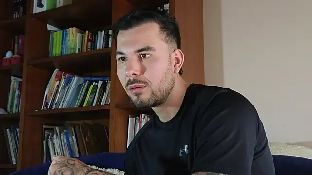 Snapshot of julianmonttoya chatting on 23, 4, 2026 julianmonttoya online show from 23, 4, 2026