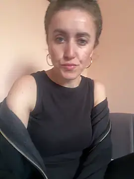 Snapshot of Avokadoo chatting on 20, 5, 2026 Avokadoo online show from 20, 5, 2026