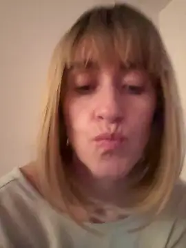 Snapshot of Avokadoo chatting on 21, 7, 2026 Avokadoo online show from 21, 7, 2026