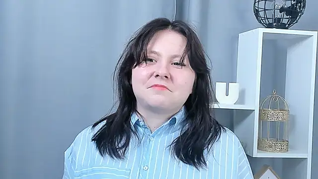 Snapshot of MaliaDemus chatting on 24, 4, 2026 MaliaDemus online show from 24, 4, 2026