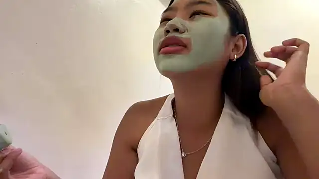 Snapshot of TinySteudeman chatting on 25, 4, 2026 TinySteudeman online show from 25, 4, 2026