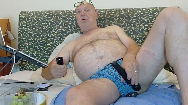 Snapshot of KinkCentral chatting on 22, 7, 2026 KinkCentral online show from 22, 7, 2026