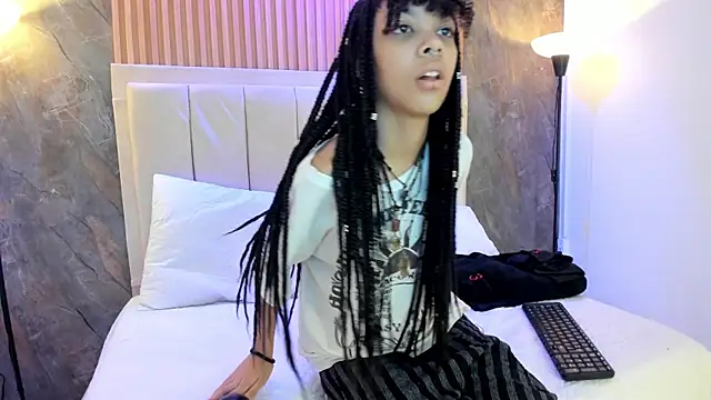 Snapshot of alice_rossi4 chatting on 7, 5, 2026 alice rossi4 online show from 7, 5, 2026