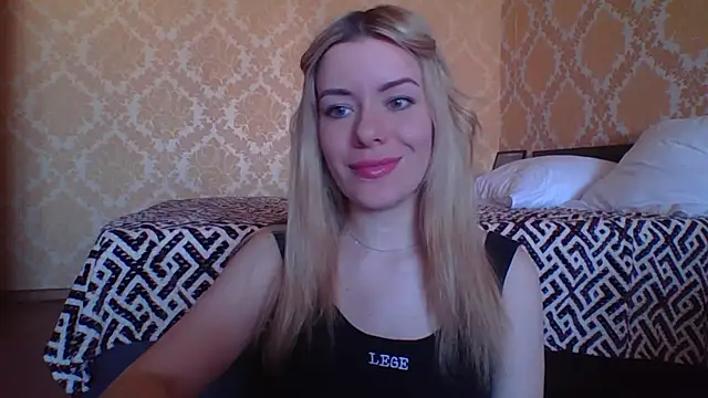 Snapshot of Softy_Aura_ chatting on 5, 5, 2026 Softy Aura online show from 5, 5, 2026