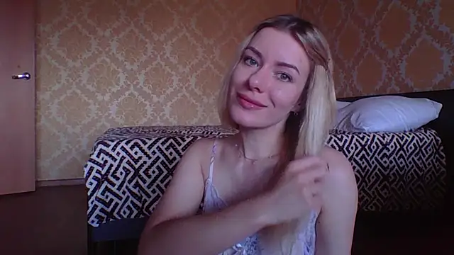 Snapshot of Softy_Aura_ chatting on 25, 5, 2026 Softy Aura online show from 25, 5, 2026