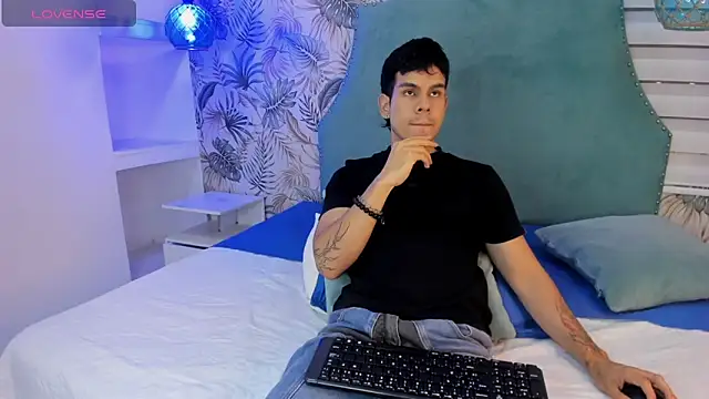 Snapshot of Derek_Voss chatting on 21, 5, 2026 Derek Voss online show from 21, 5, 2026