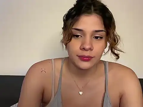 Snapshot of Im__molly6 chatting on 16, 6, 2026 Im molly6 online show from 16, 6, 2026
