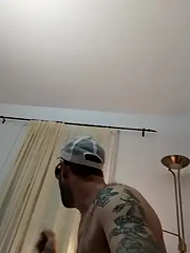 Snapshot of Genios101088 chatting on 24, 4, 2026 Genios101088 online show from 24, 4, 2026