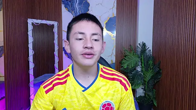 Snapshot of Andres_Tay chatting on 1, 6, 2026 Andres Tay online show from 1, 6, 2026