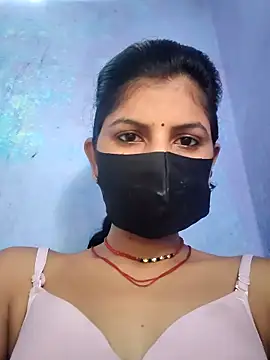 Snapshot of RUHI_1143 chatting on 23, 5, 2026 RUHI 1143 online show from 23, 5, 2026