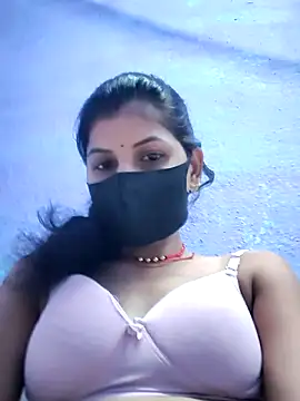 Snapshot of RUHI_1143 chatting on 7, 6, 2026 RUHI 1143 online show from 7, 6, 2026