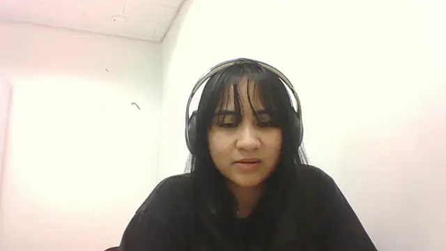 Snapshot of MarileeMisiaszek chatting on 27, 4, 2026 MarileeMisiaszek online show from 27, 4, 2026