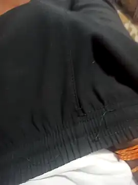 Snapshot of Robin681 chatting on 24, 4, 2026 Robin681 online show from 24, 4, 2026