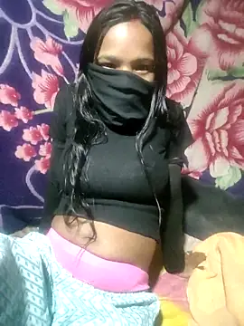 Snapshot of cuty-queen chatting on 27, 4, 2026 cuty-queen online show from 27, 4, 2026