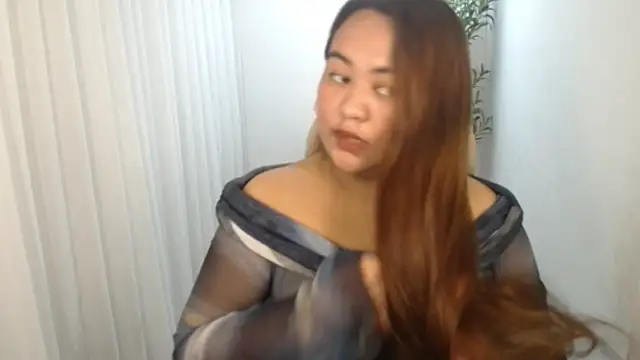 Snapshot of Czarinna chatting on 13, 7, 2026 Czarinna online show from 13, 7, 2026