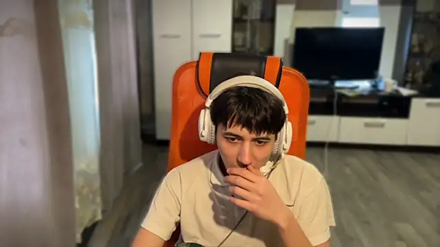 Snapshot of vialeras1 chatting on 25, 4, 2026 vialeras1 online show from 25, 4, 2026