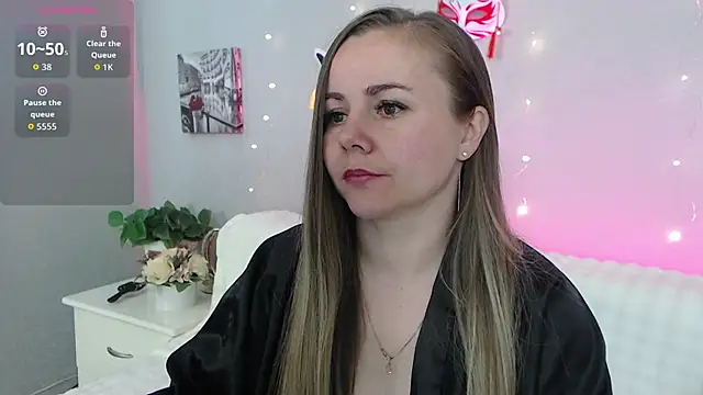 MeryCheris online show from 12, 5, 2026