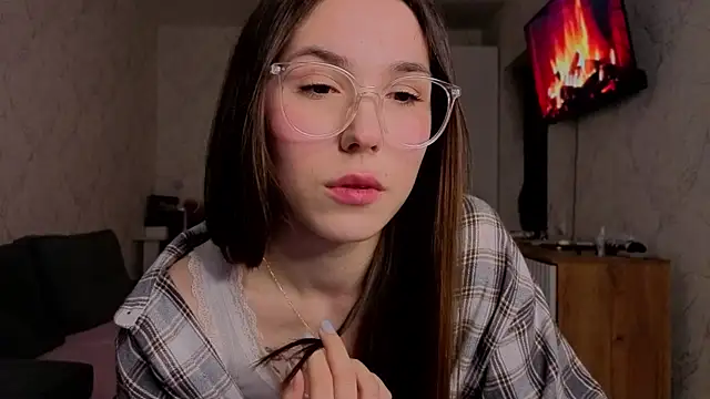 Snapshot of Honey_Peachy chatting on 27, 4, 2026 Honey Peachy online show from 27, 4, 2026