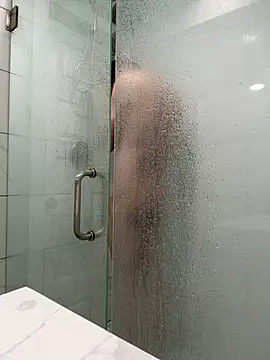 Snapshot of boysweet25 chatting on 25, 4, 2026 boysweet25 online show from 25, 4, 2026