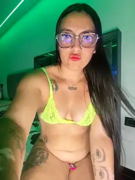 Snapshot of valeryrouse27 chatting on 27, 4, 2026 valeryrouse27 online show from 27, 4, 2026