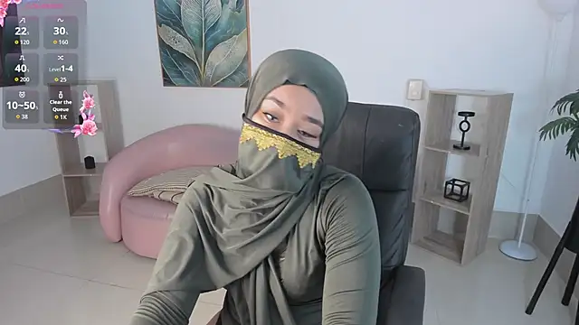 Snapshot of khaly_nahyan chatting on 30, 4, 2026 khaly nahyan online show from 30, 4, 2026