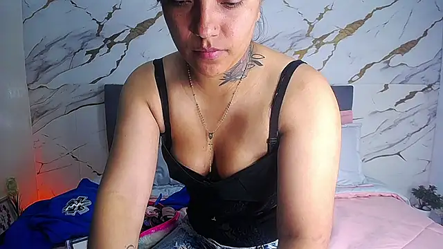 Snapshot of love_sharit0409 chatting on 26, 4, 2026 love sharit0409 online show from 26, 4, 2026